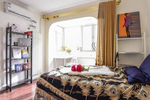 銅鋁復(fù)合暖氣片 銅鋁復(fù)合暖氣片